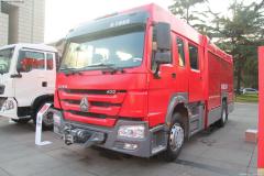 中國重汽 HOWO 360馬力 4X2 消防車(chē)