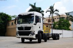 中國重汽 HOWO T5G重卡 280馬力 8X4 載貨車(chē)底盤(pán)(ZZ1317M466GD1)