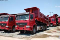 中國重汽 HOWO重卡 375馬力 6X4 自卸車(chē)(ZZ3257N3247C)