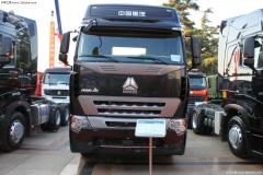 中國重汽 HOWO A7系重卡 270馬力 6X2 牽引車(chē)(駕駛室A7-G)(ZZ4257M25C7N1M)