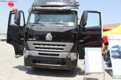 中國重汽 HOWO A7系重卡 290馬力 6X2 牽引車(chē)(駕駛室A7-P)(ZZ4257M25C7N1B)