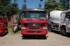 中國重汽 HOWO重卡 300馬力 6X4 牽引車(chē)(精英版 HW76)(ZZ4257M3247C)
