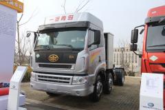 解放 新大威重卡 336馬力 6X2 LNG牽引車(chē)(CA4226P2K15T3NA80)
