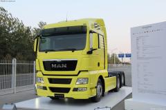 曼(MAN) TGX系列重卡 480馬力 6X2 牽引車(chē)(型號28.480)
