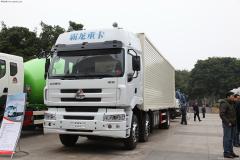 東風(fēng)柳汽 霸龍M5重卡 280馬力 8X4 廂式載貨車(chē)(LZ5311XXYQELA)