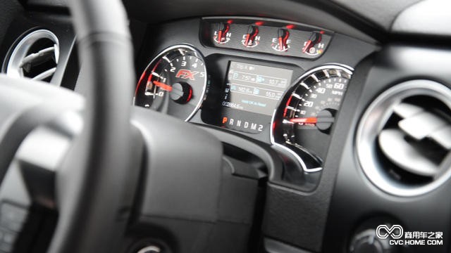 試駕2014款福特F-150 Tremor皮卡(8) 商用車(chē)之家