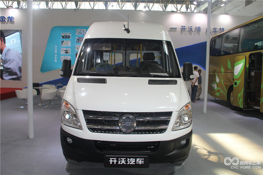 2016北京道路運輸展 南京金龍開(kāi)沃D11純電動(dòng)公交