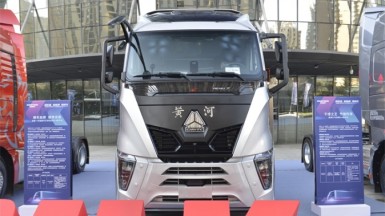 黃河重卡X7  6X4牽引車(chē)